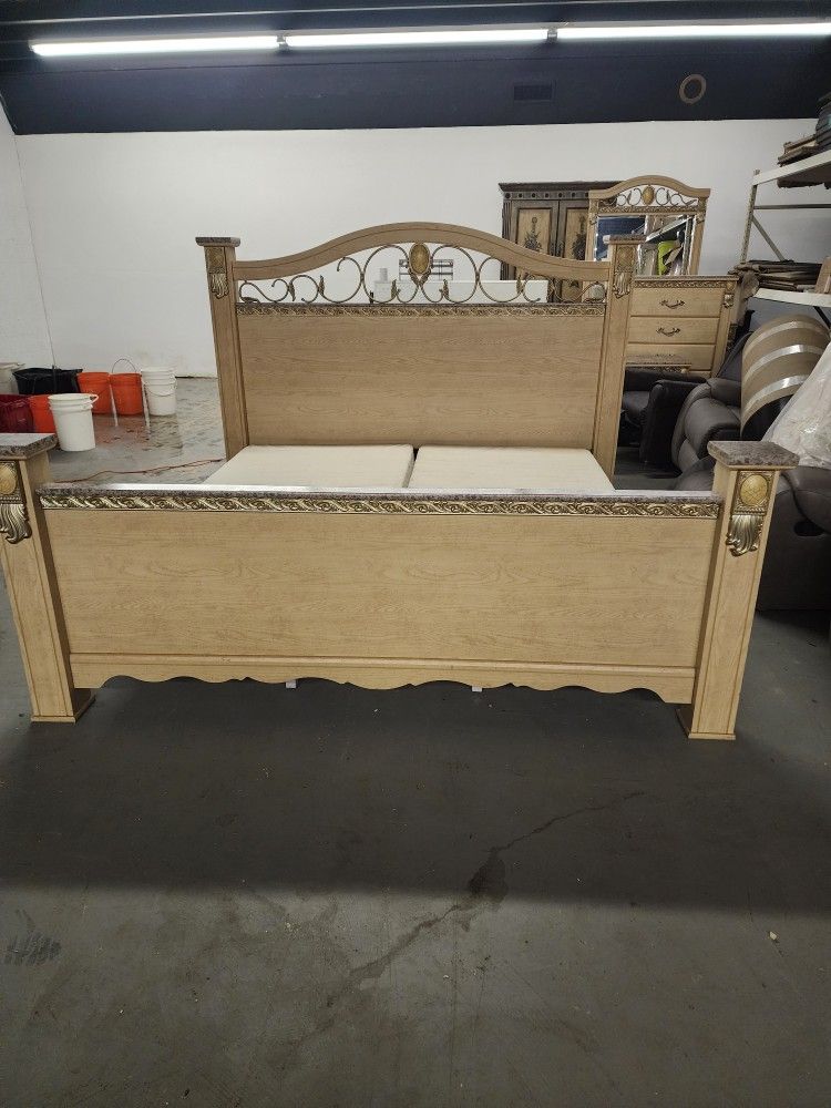 King Size Bedroom Set