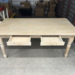 Vintage Early 1990’s Solid Oak Dining Table One-Piece (LEGS DO NOT DETACH)