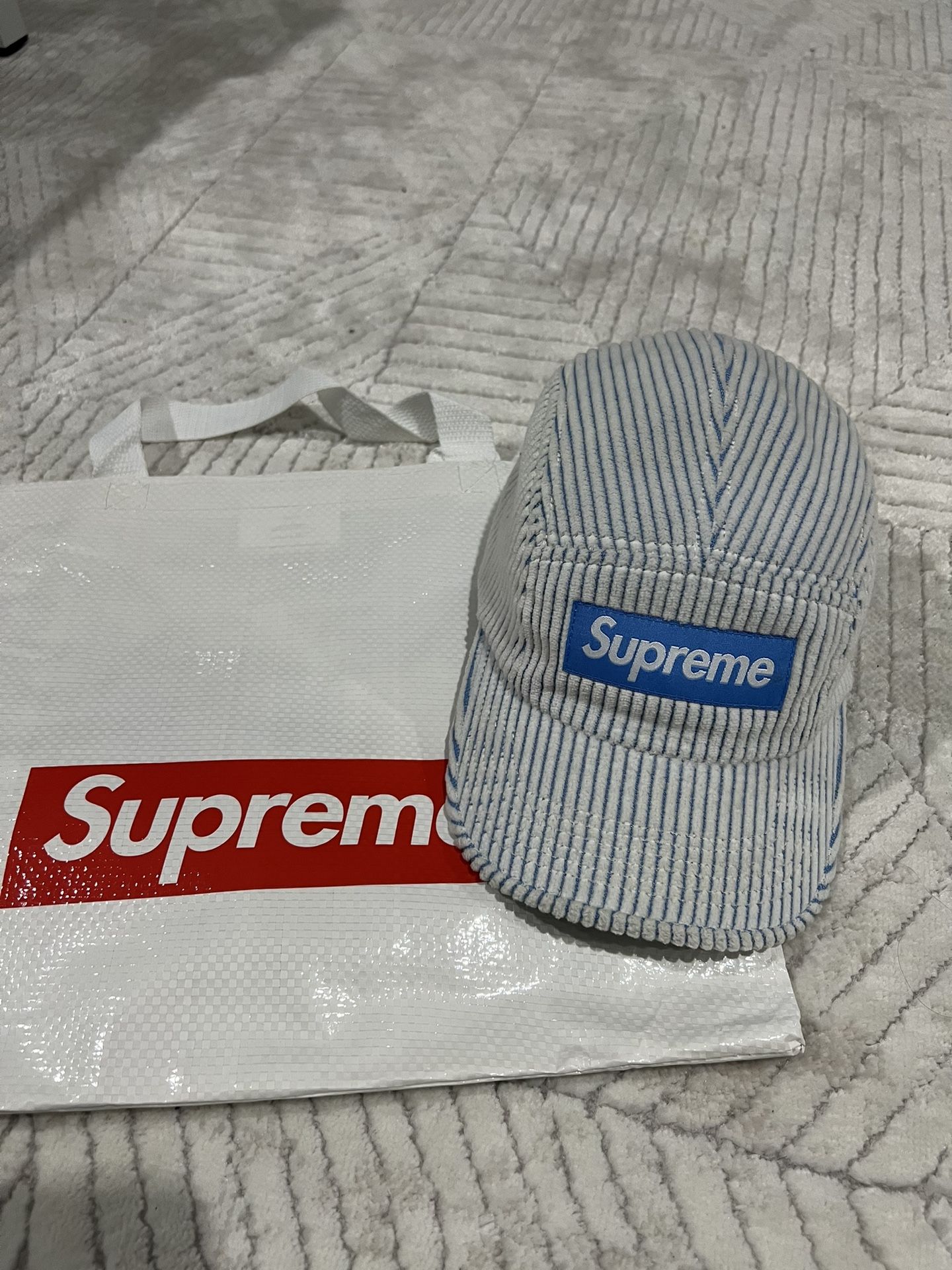 I sell supreme cap 