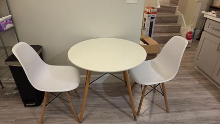 Dinning table
