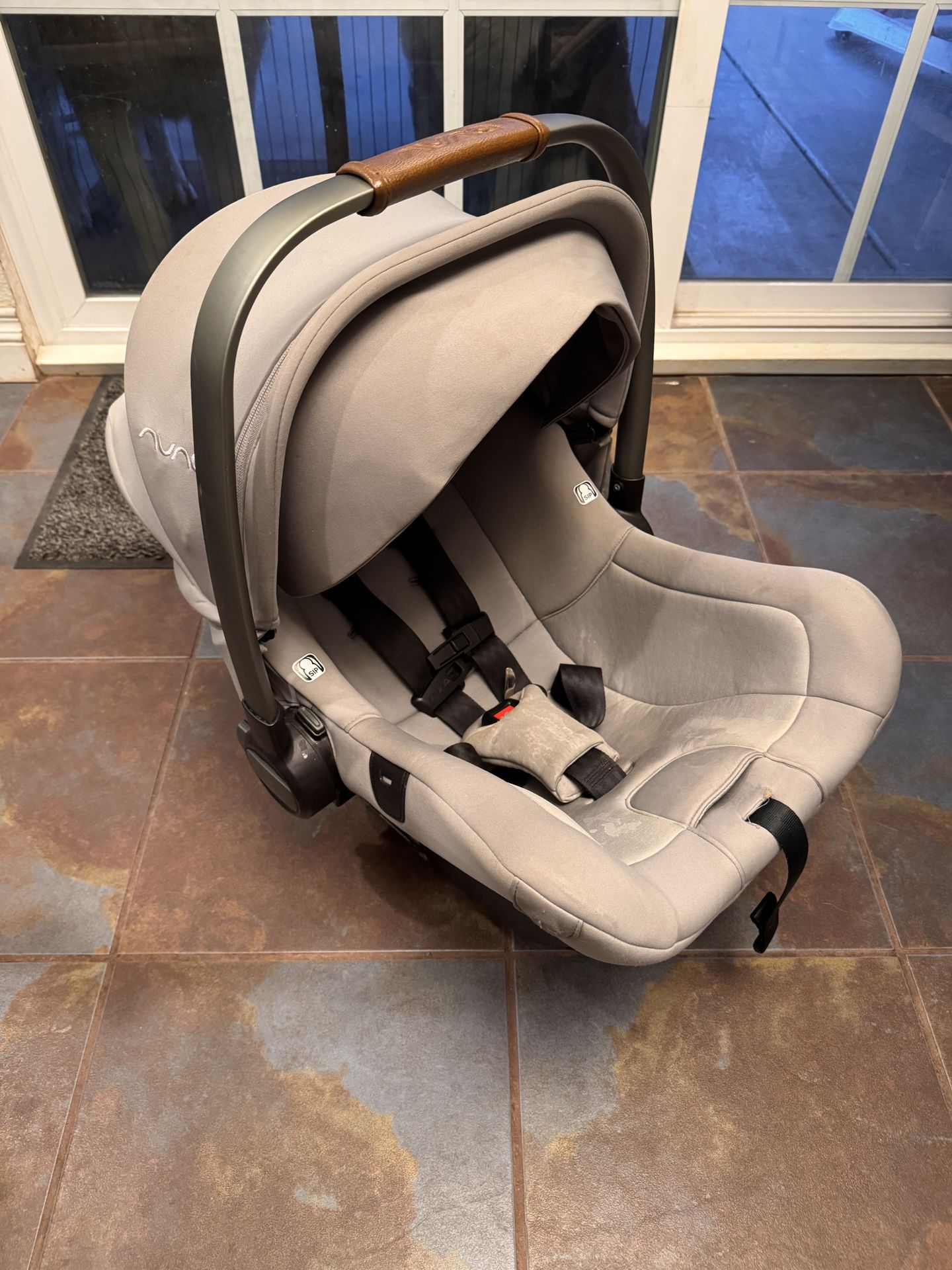 Nuna Pipa Lite lx infant car seat w/ stroller