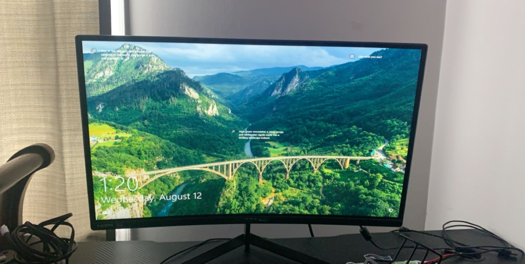 CURVED GAMING SPECTRE 144Hz MONITOR LIKE NEW!!