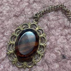 Vintage gold jewelry necklace chain Victorian cameo style