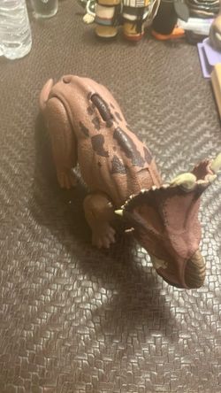 Jurassic World Wild Roar Pachyrhinosaurus
