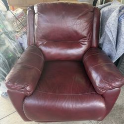 Reddish brown lazy Boy Recliner 