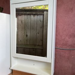Ikea Hemnes White Mirror Cabinet
