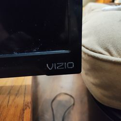 32" Vizio 