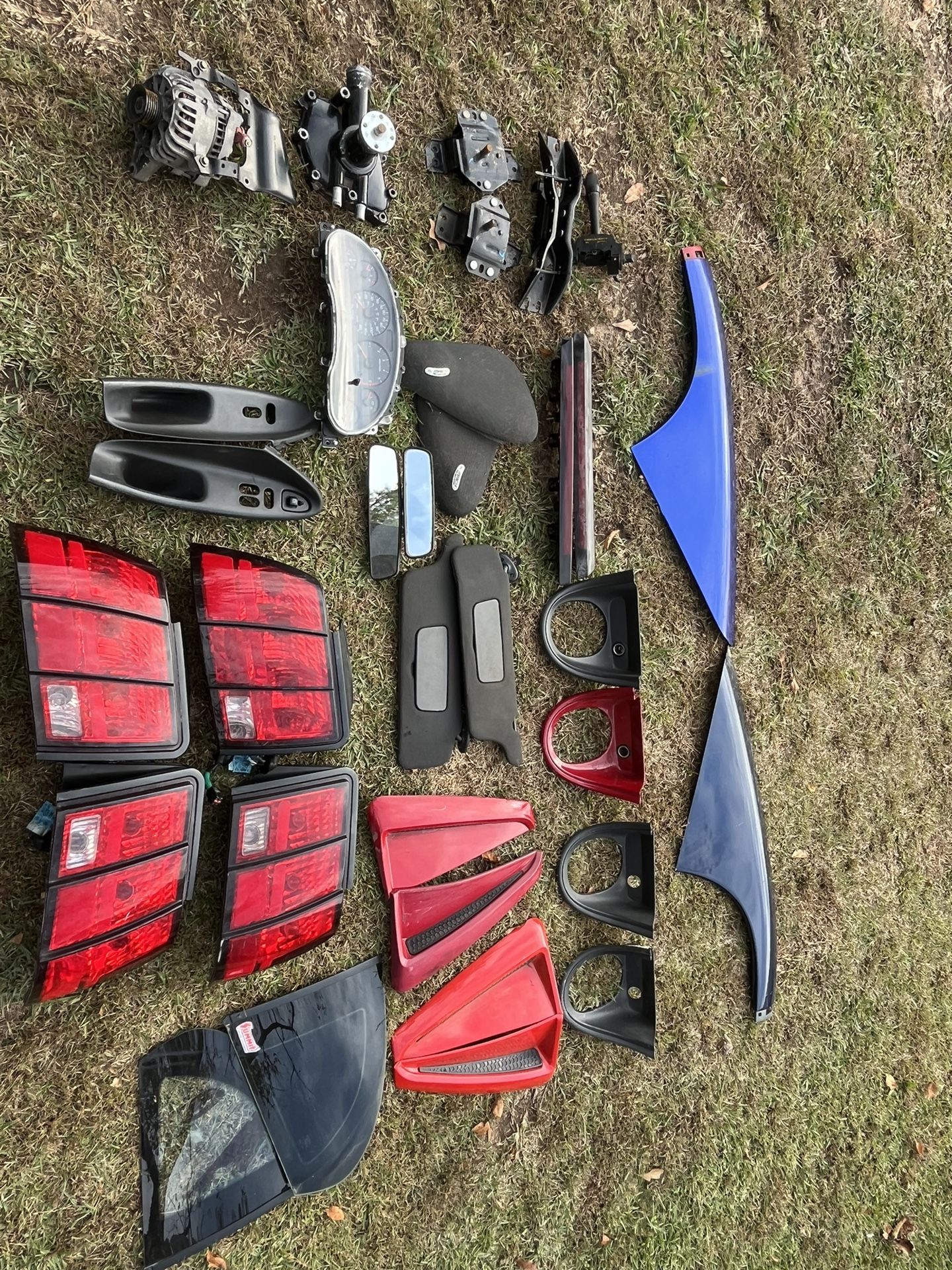 Ford Mustang new edge 99/04 Parts 