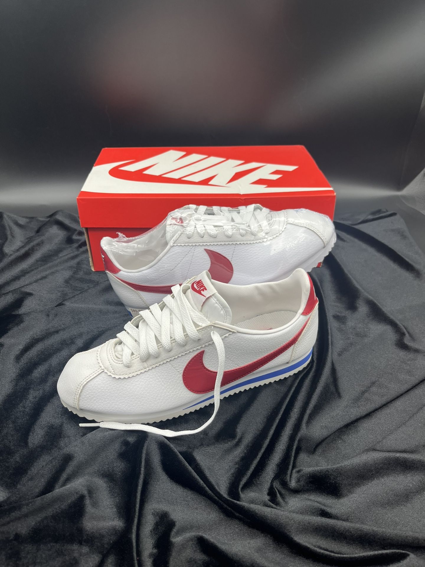 Nike Cortez Shoes sz 8 (144056) MMP