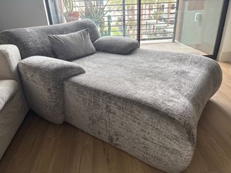 Sofa chaise lounge