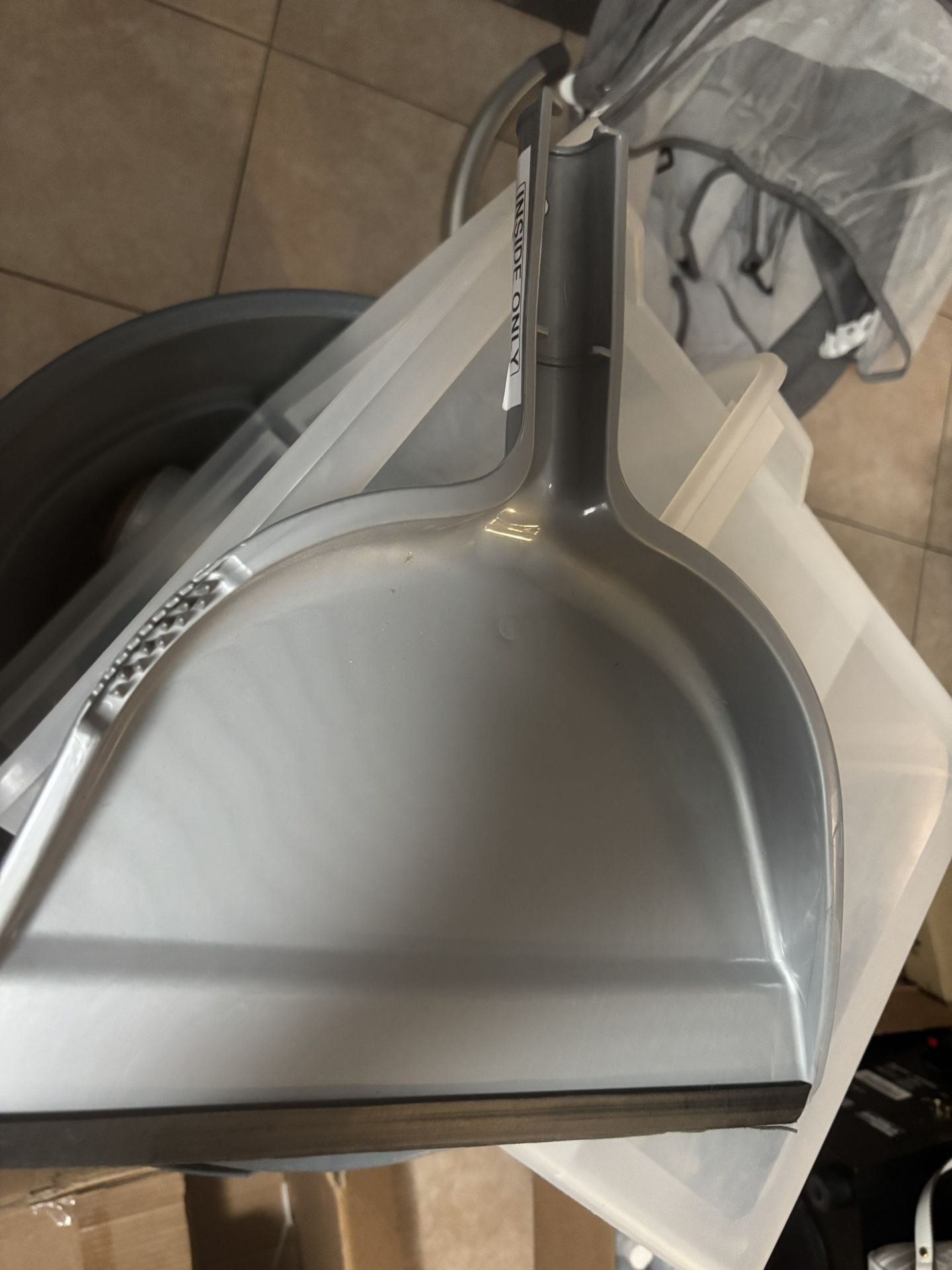 Dust Pan