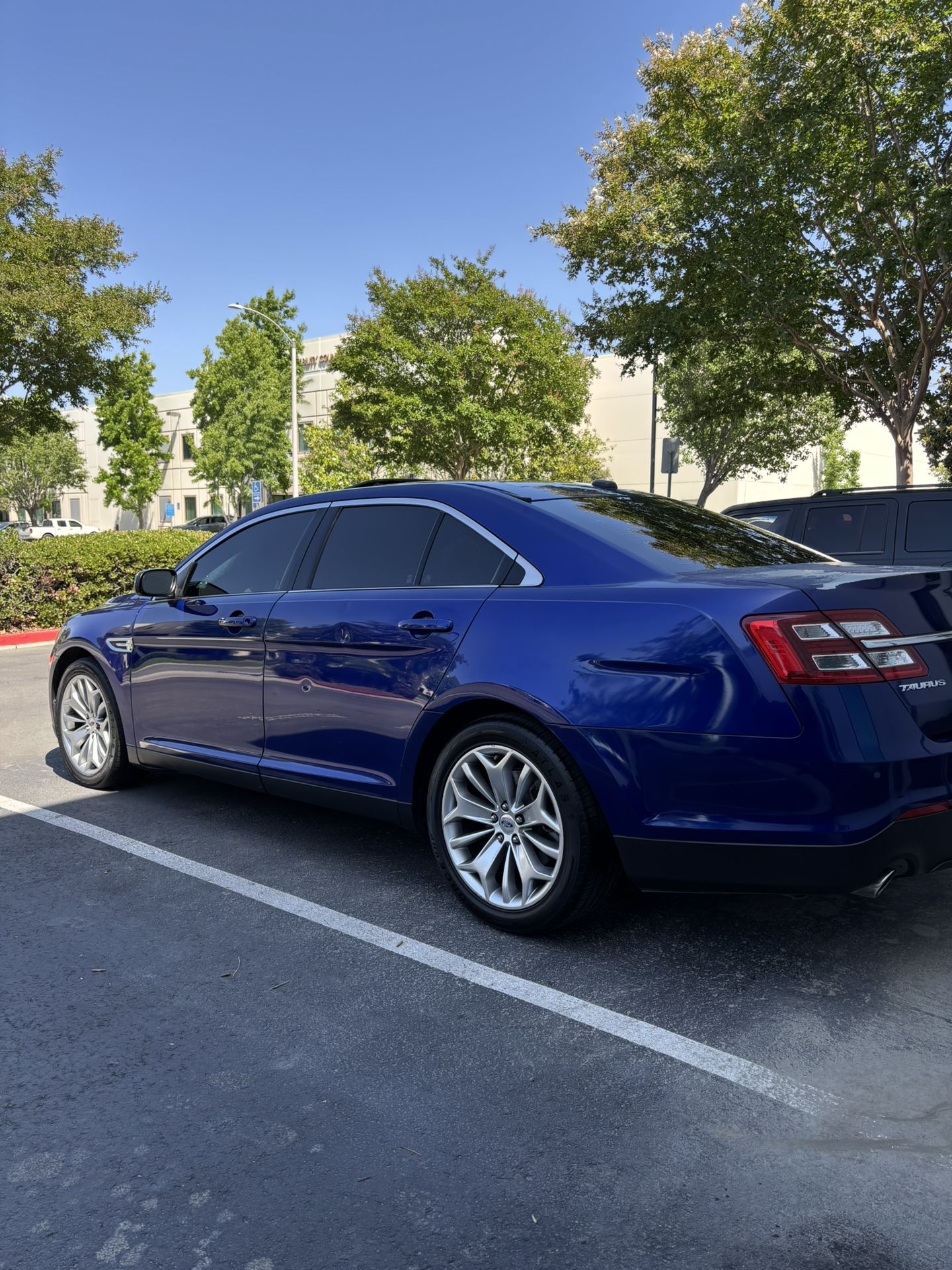 2015 Ford Taurus