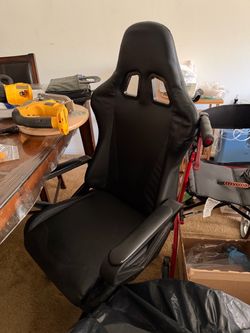 Gaming chair