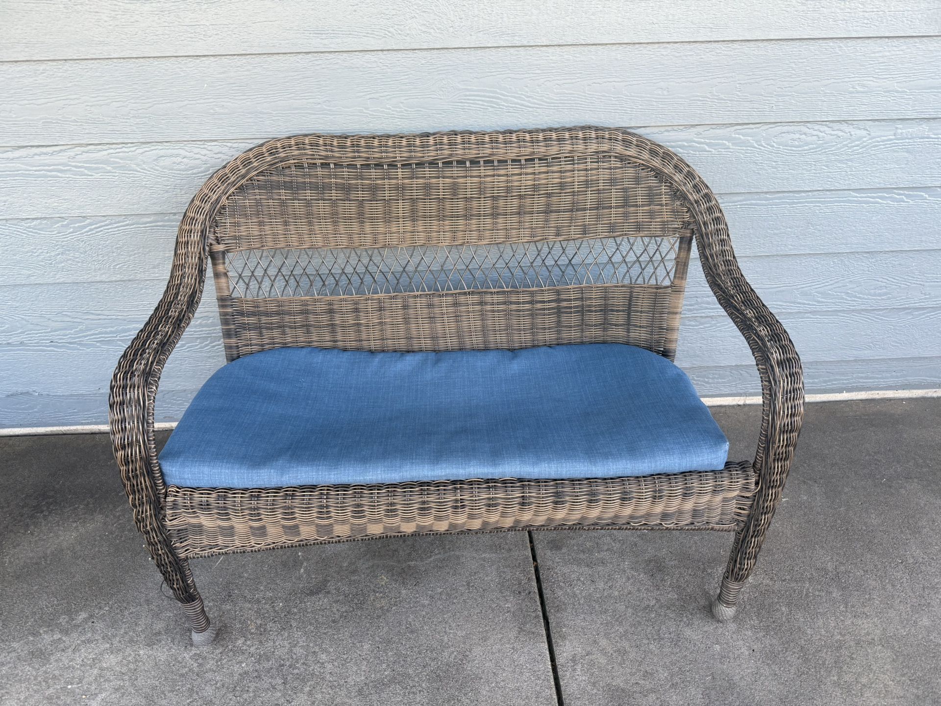 Wicker Bench Outdoor With Cushion