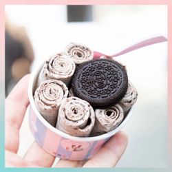 Rolled ice cream pan