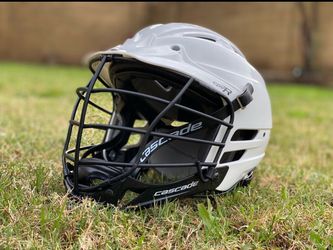 Cascade CPV-R Lacrosse Helmet in white