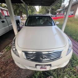 2012 Infiniti G37X