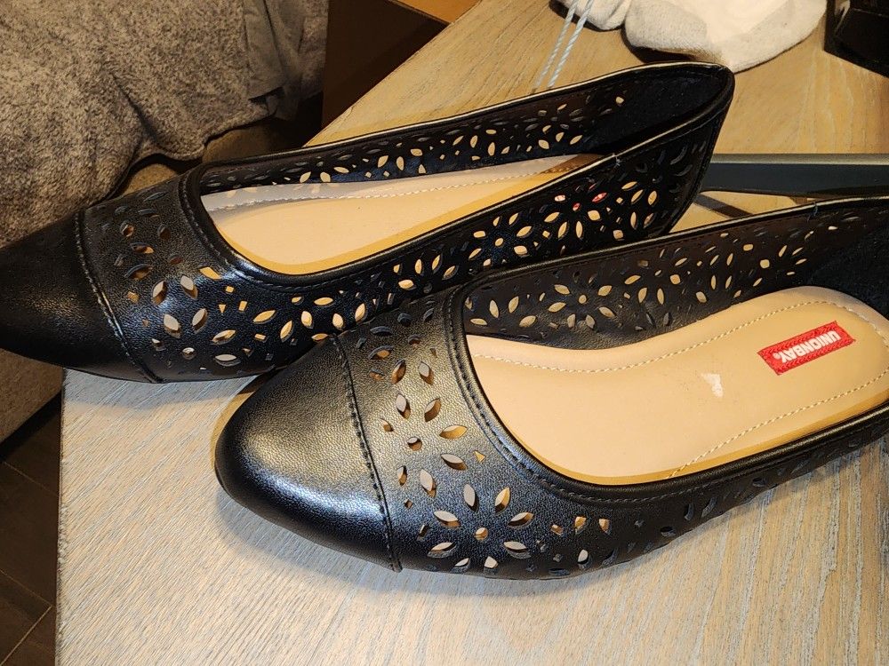 Women's Shoes Size 12