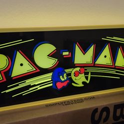 Pac-Man light up wall decor