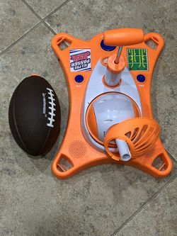 Football Throw Game