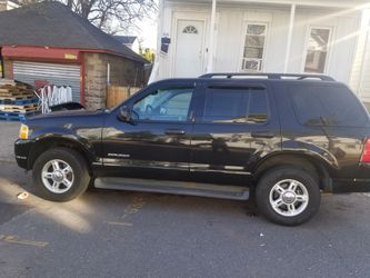 2004 ford explorer