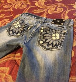 Women’s Miss Me Jeans Size 28
