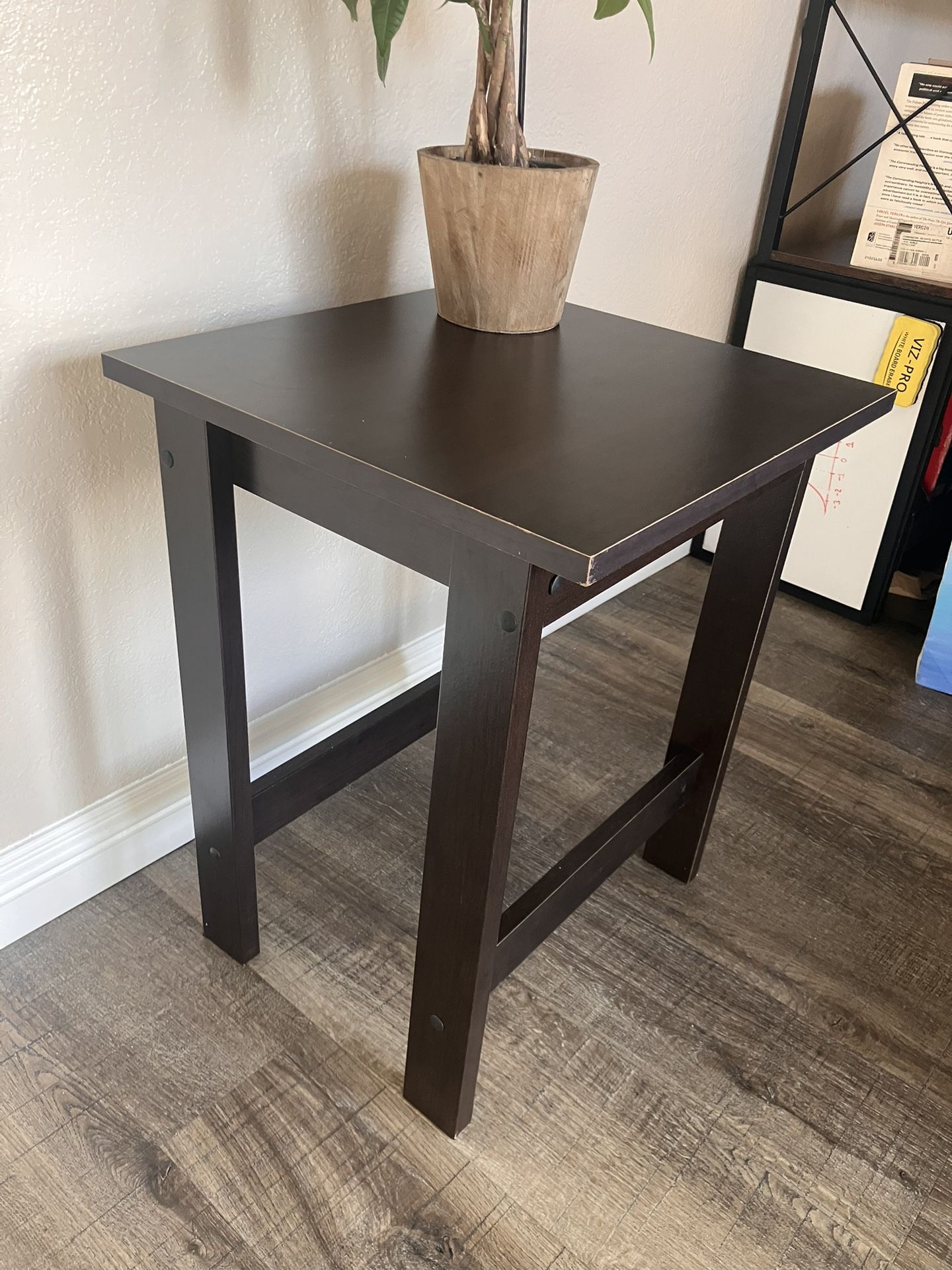 Side/End Table
