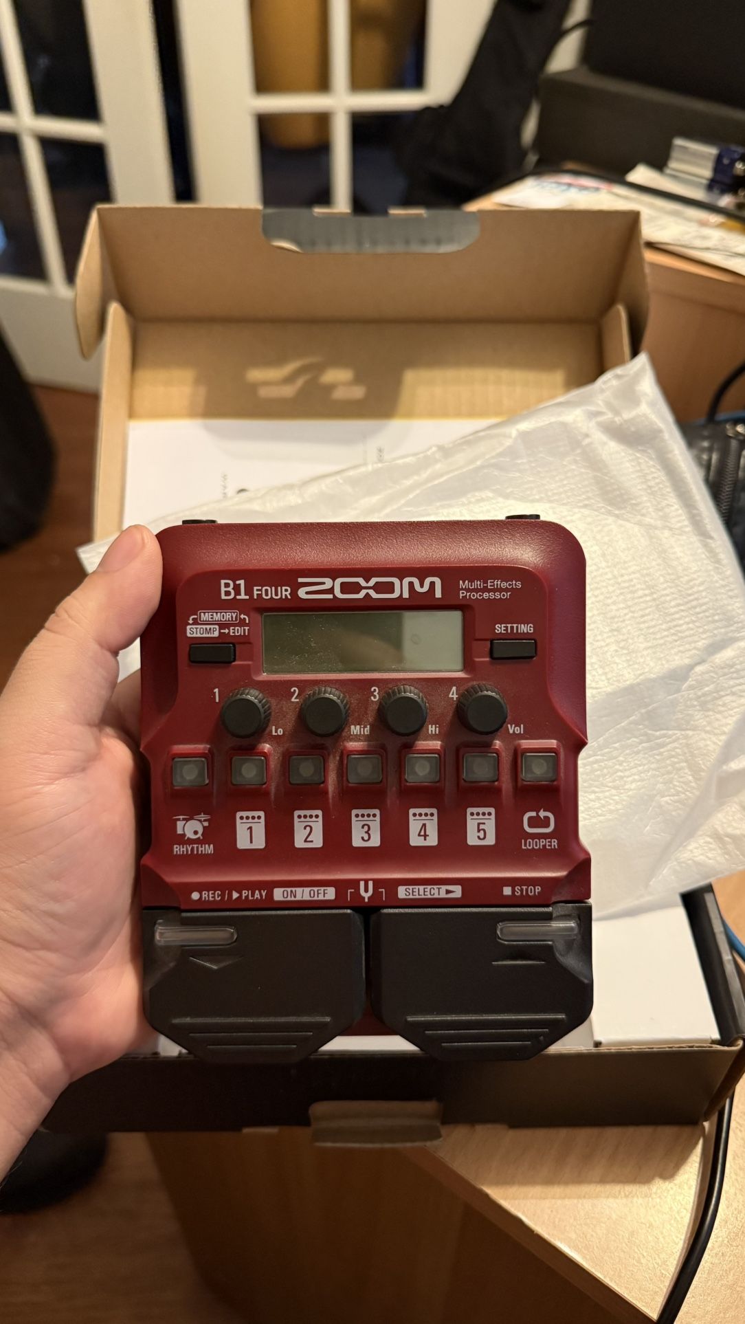 Zoom B1 FOUR Bass Multi-effects Processor