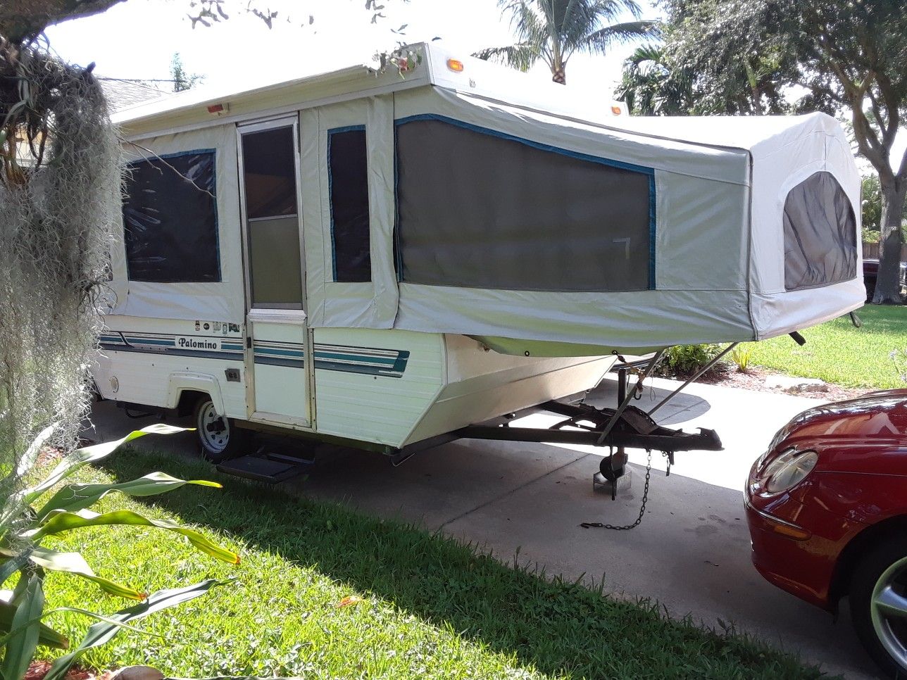 , 1996 pop up camper good shape inside now cold AC 13 foot sleep 6 3000 or best offer