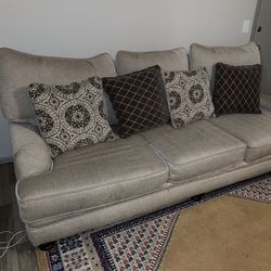 SOFA SET FOR SALE