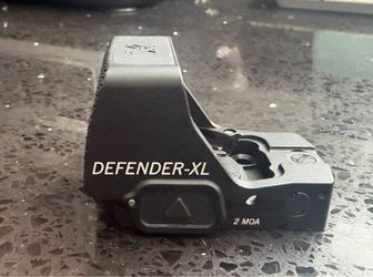 Vortex Defender XL red dot optic