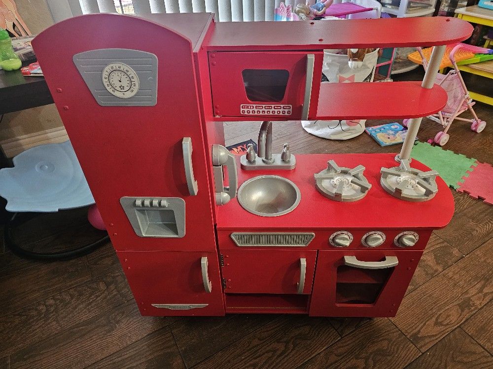 Kids Play Kitchen