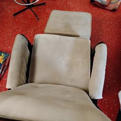 Padded Wood Rocking Chair W/Footstool
