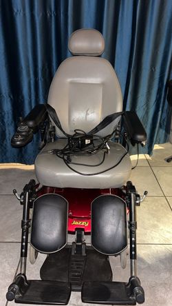 Jazzy Select 6 Power Chair – Good Condition (Needs New Batteries) + Upgrades