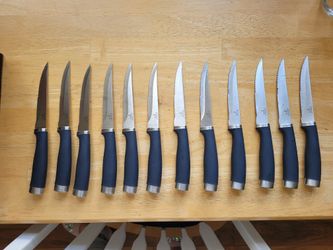 12 Rubber Handled Steak Knives