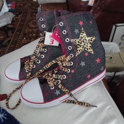 Girls Shoes