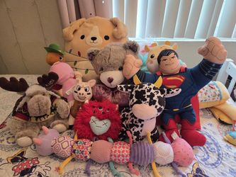 🧸 Toys Clear Out ! 🎈stuffed Animals Bundle