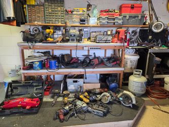 Tools. Pls see pics and description.