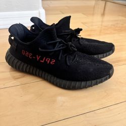 Yeezy 350 - Black Red