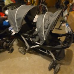 Graco Double Stroller (Like New)