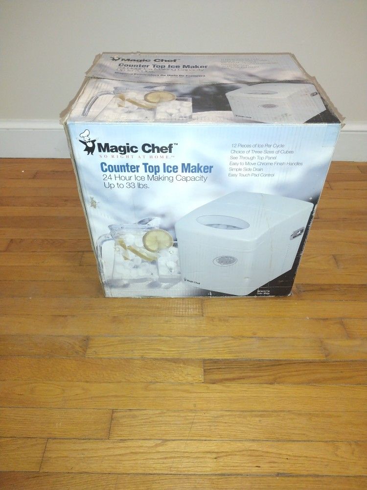 Magic Chef Counter Top Ice Maker