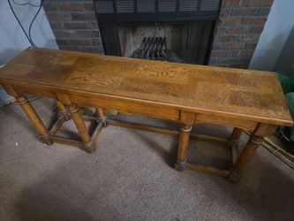 Lane Altavista Virginia 1976 console table made of solid wood