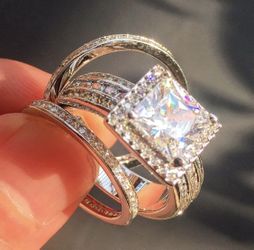 New 18 k white gold wedding ring set engagement ring