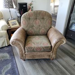 Vintage Chair 