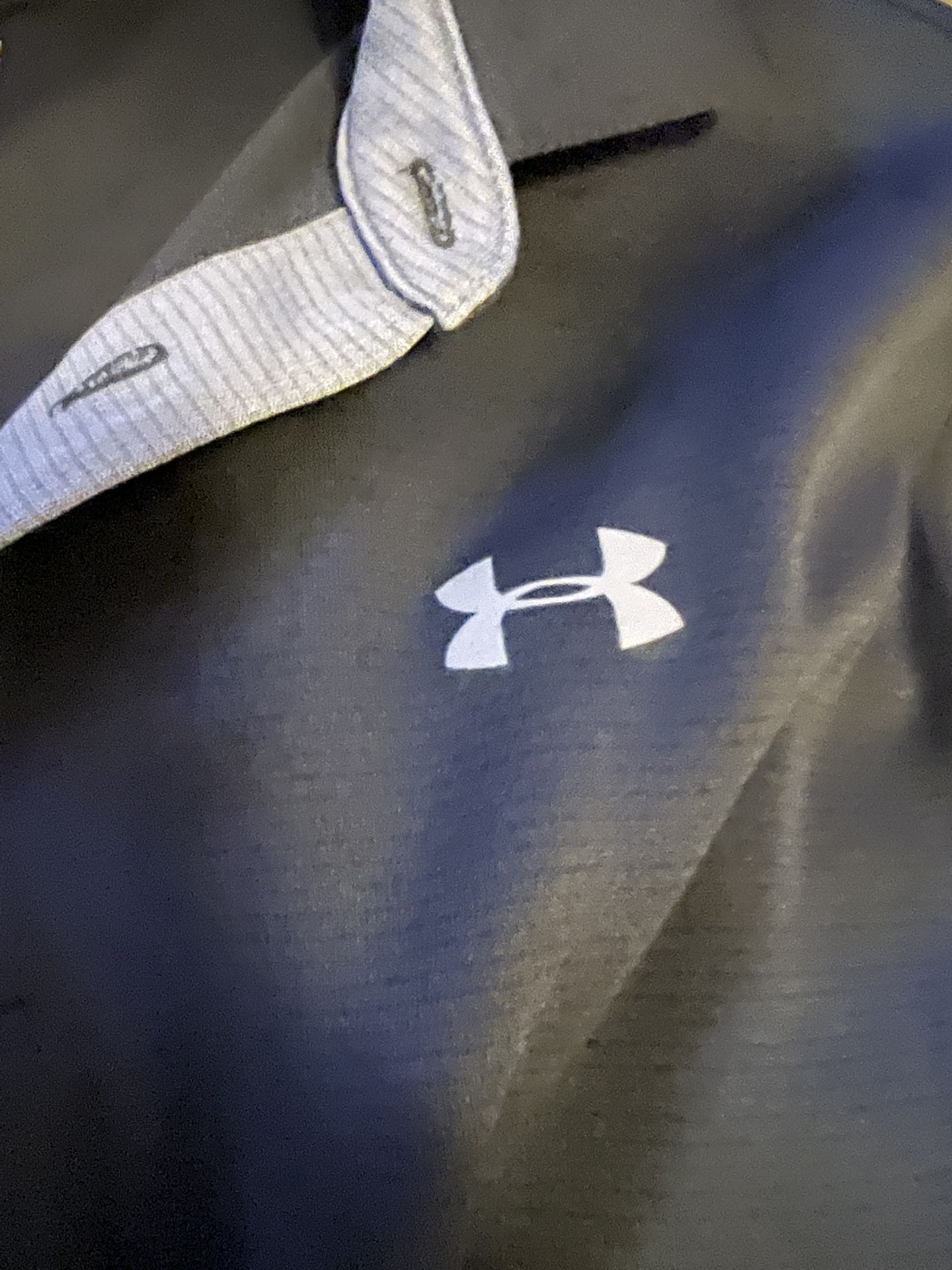 Under Armour Men’s Heat Gear, Short Sleeve Shirt, Large, Black