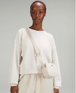 Lululemon Crossbody Camara Bag