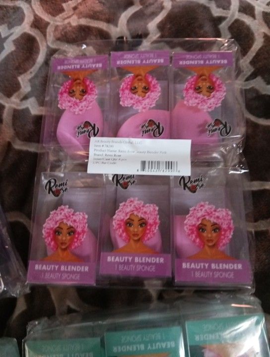 Remi Rose Beauty Blender Sponges 30 Packcages