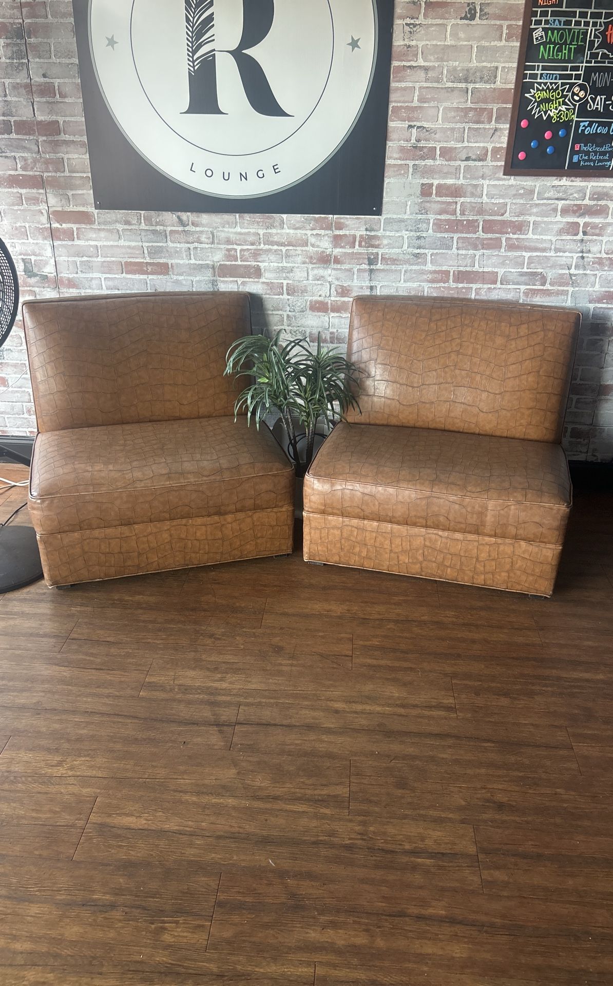 Brown Leather Chairs 