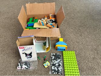 Legos pieces