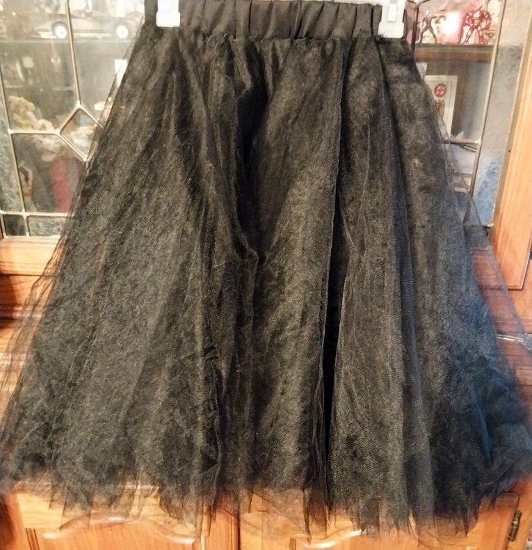 Adult TULLE skirt. Size Small